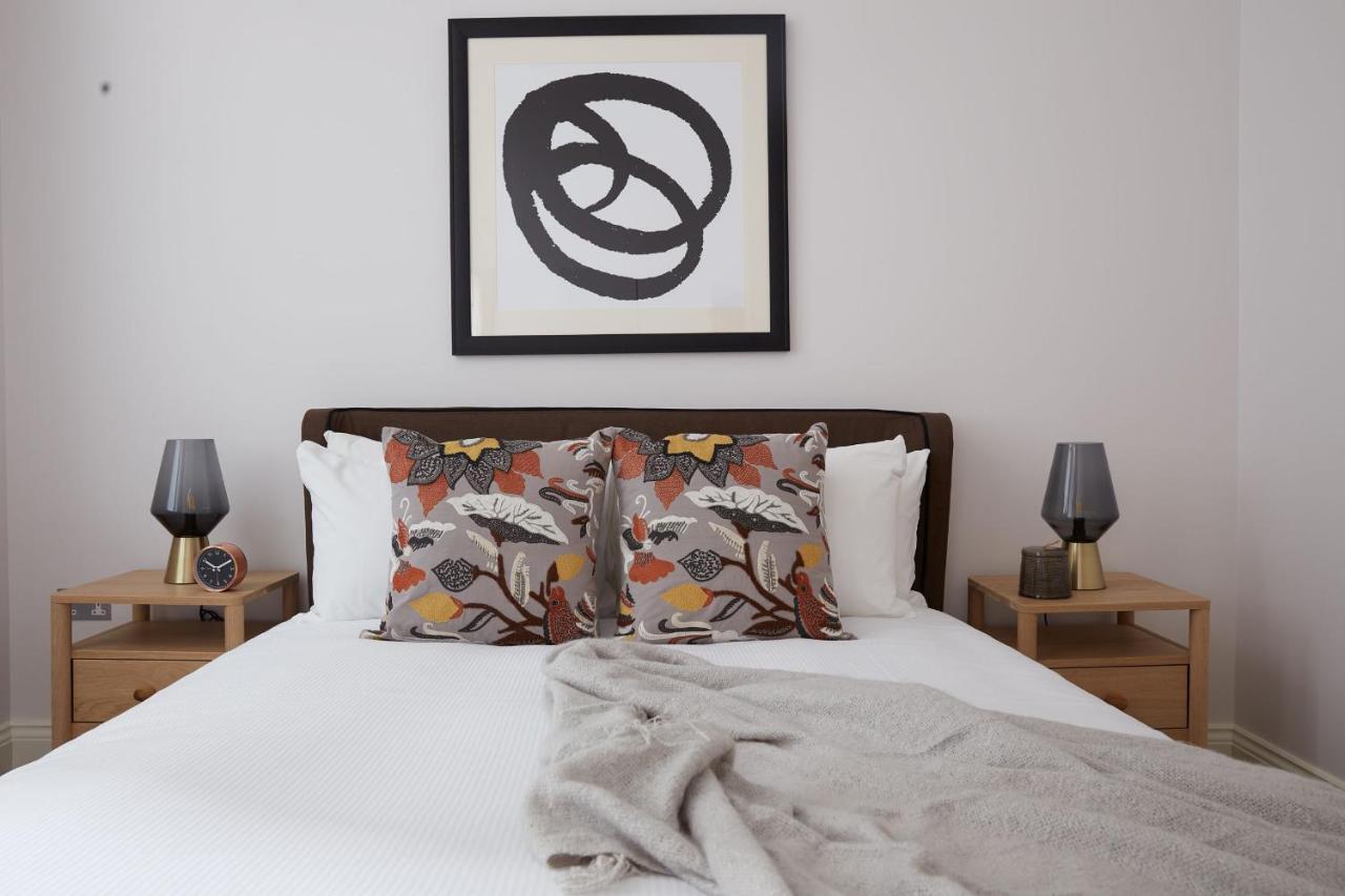 1Vh Virginia House, 31 Bloomsbury Way By City Living London Bagian luar foto