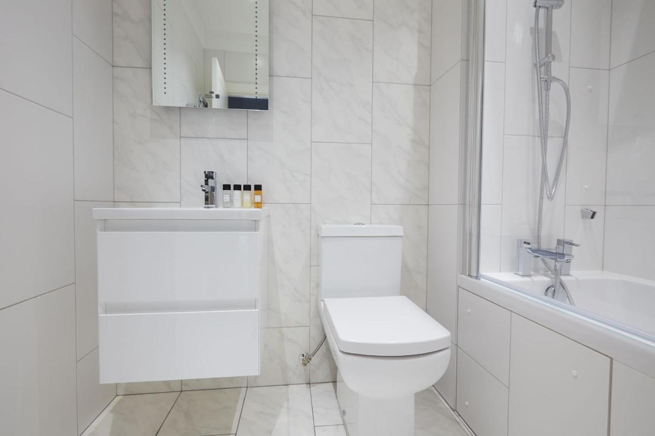 1Vh Virginia House, 31 Bloomsbury Way By City Living London Bagian luar foto